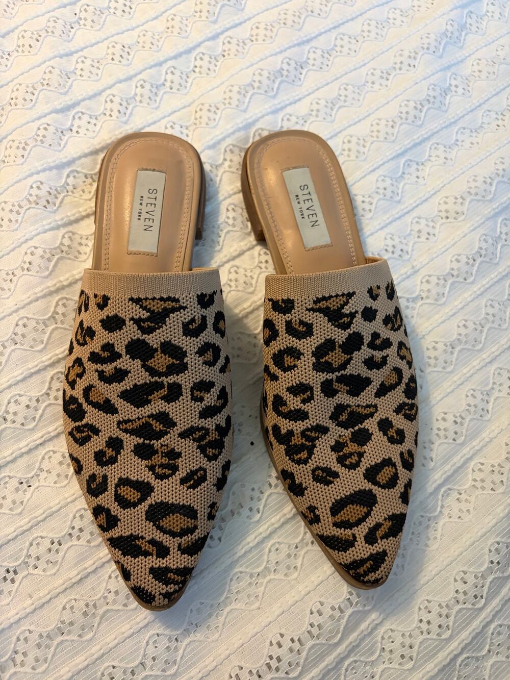 STEVEN New York Valdez Leopard Knit Pointed Toe Mules Women's Size 7